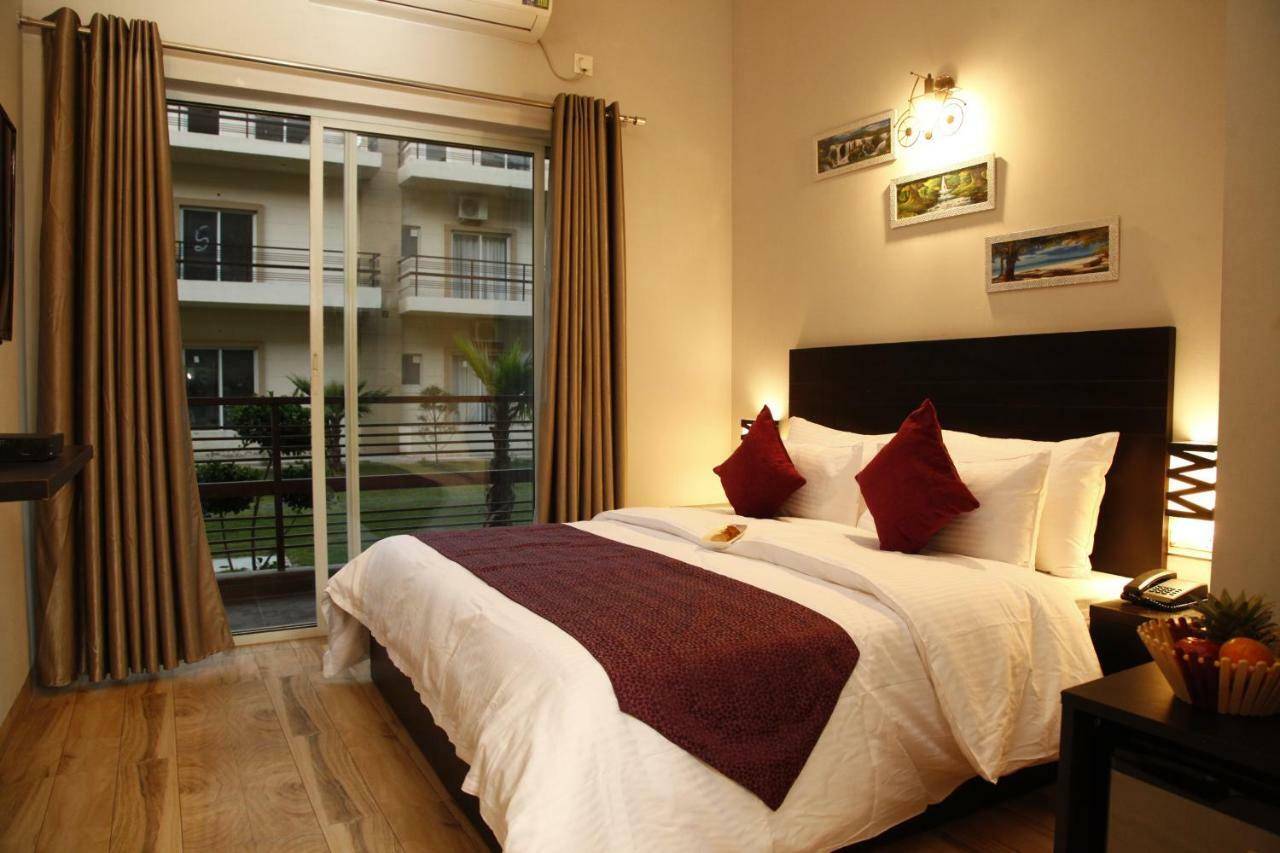 Kansal Anandam suites Vrindavan — photo 5