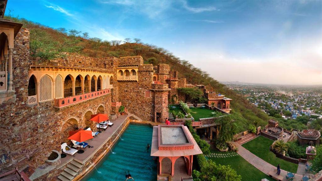 Neemrana Fort-Palace — photo 3