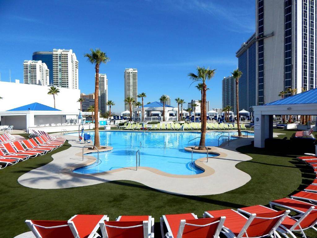 Westgate Las Vegas Resort & Casino — photo 2