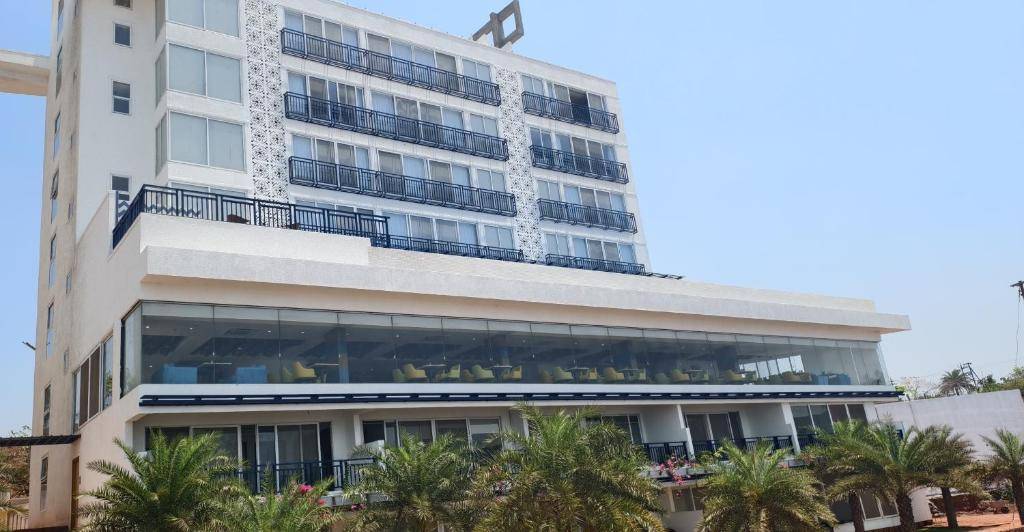 Regenta Waterfront Resort Dapoli — photo 1