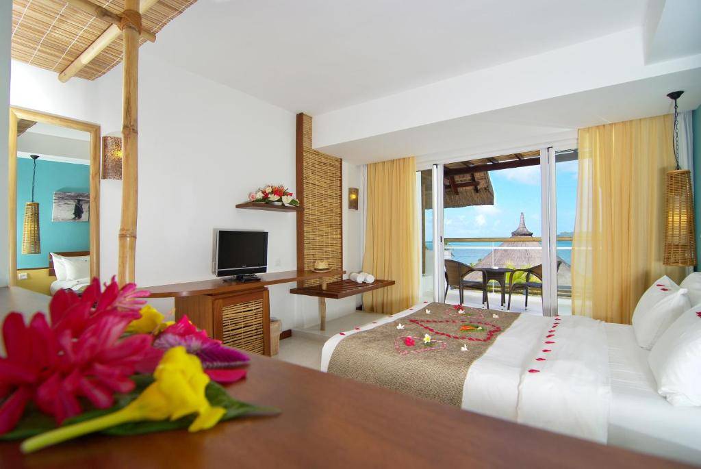 Laguna Beach Hotel & Spa — photo 2