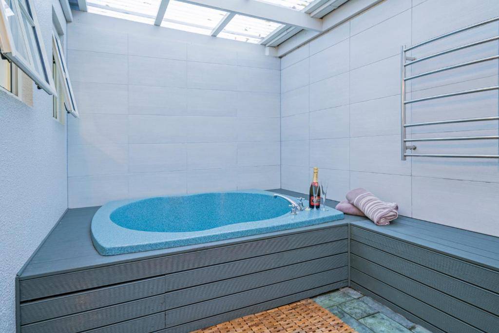 Silver Fern Rotorua Suites & Spa — photo 3