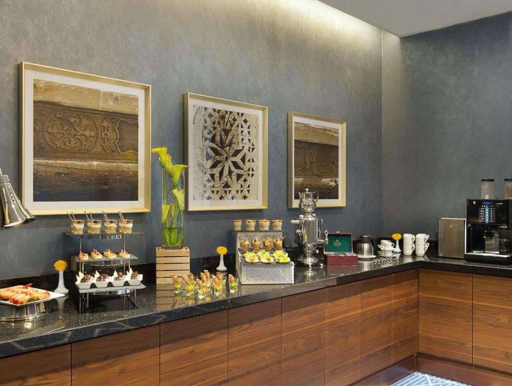 Hilton Garden Inn Dubai Al Mina — photo 3