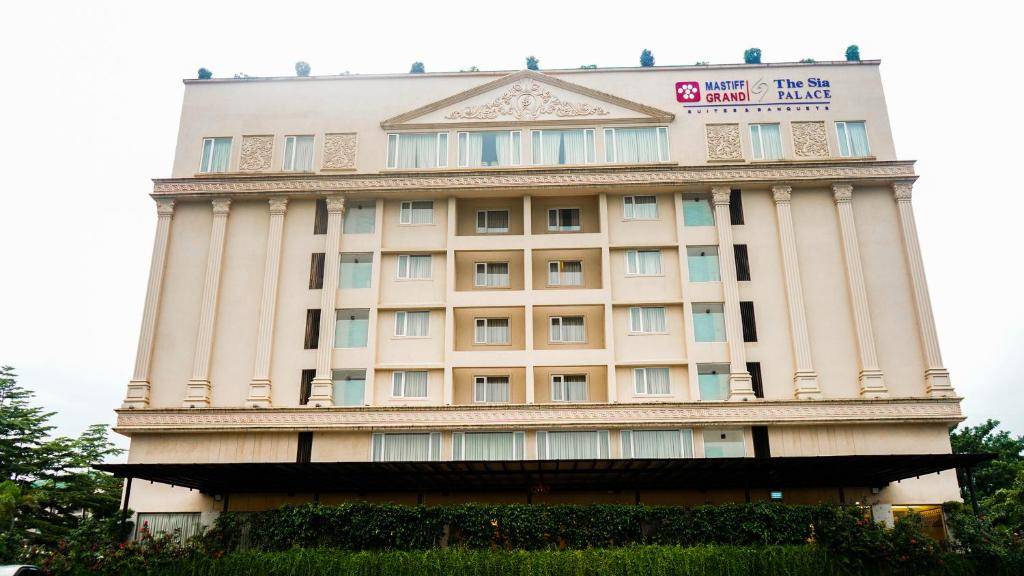 Mastiff Grand The Sia Palace Suites & Banquets, Khopoli — photo 1