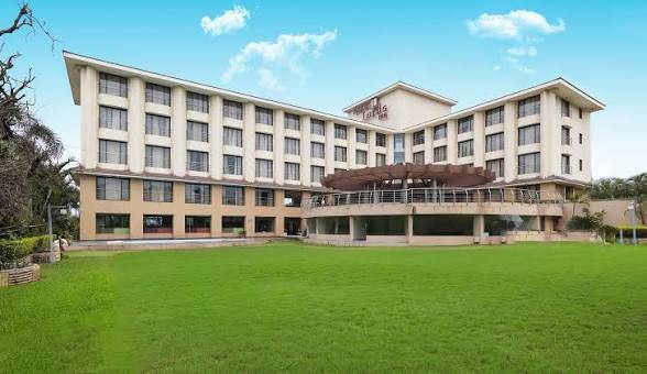 Aakar Lords Inn Saputara
