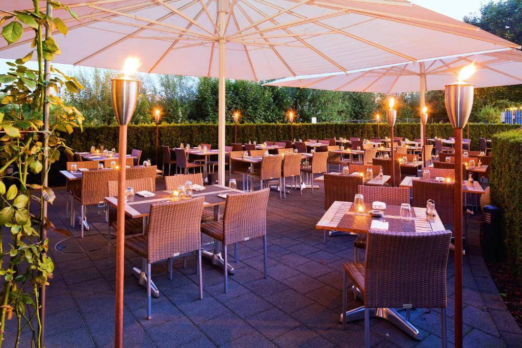 Mövenpick Hotel Zurich Airport — photo 4