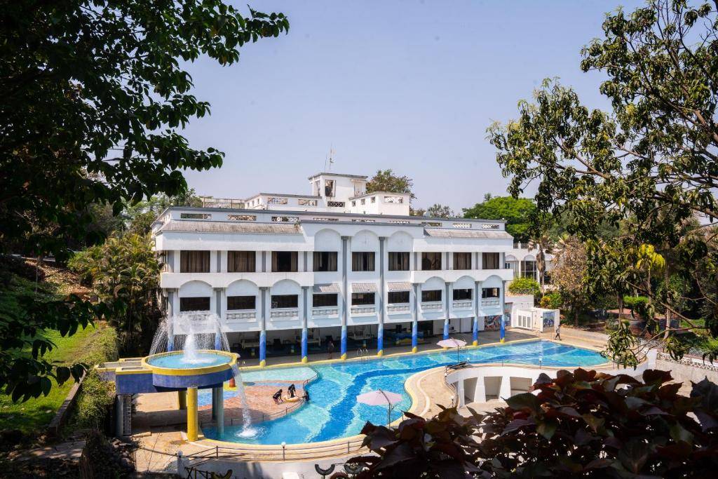 U Rivergate Karjat — photo 1