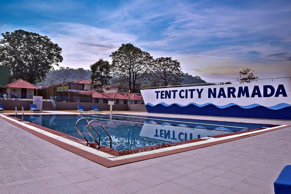 Praveg Tent City Narmada — photo 3